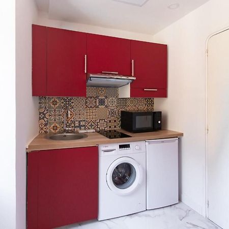 Furnished Studio In A Lively Area Near The Beaches Nizza Exterior foto
